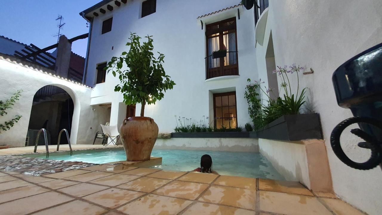 Ca Margalef - Casa Rural Con Encanto Ginestar Exterior photo